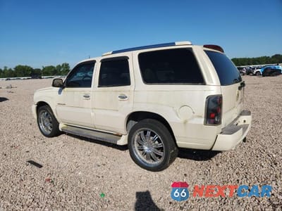 Drugie zdjęcie samochodu z przodu: 2005 CADILLAC ESCALADE LUXURY VIN:1GYEK63N35R111309 - miniatura
