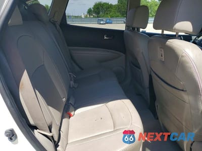 Zdjęcie 11 z 13 samochodu: 2013 NISSAN ROGUE S VIN:JN8AS5MV8DW107466 - miniatura