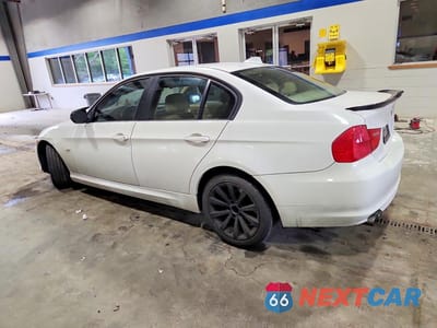 Drugie zdjęcie samochodu z przodu: 2011 BMW 328 I VIN:WBAPH7C56BE460709 - miniatura