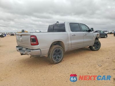 Trzecie zdjęcie samochodu z tyłu: 2019 RAM 1500 BIG HORN VIN:1C6SRFFT8KN788638 - miniatura