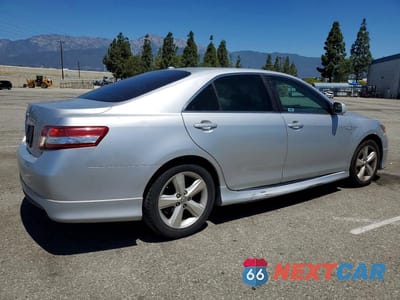 Trzecie zdjęcie samochodu z tyłu: 2010 TOYOTA CAMRY SE V6 VIN:4T1BK3EK1AU598782 - miniatura