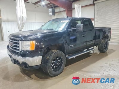 2008 GMC SIERRA 1500 2GTEK19J281326450 - główne zdjęcie licytacji z USA - miniatura