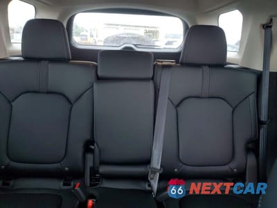 Zdjęcie 10 z 14 samochodu: 2026 HONDA PASSPORT RTL VIN:5FNYF9H33TB028417 - miniatura