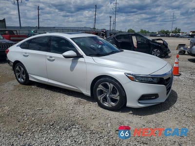 Czwarte zdjęcie samochodu z boku: 2018 HONDA ACCORD EX VIN:1HGCV1F41JA042284 - miniatura