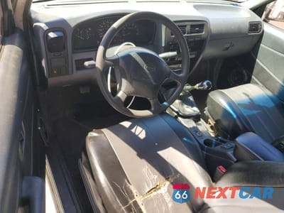 Zdjęcie 8 z 12 samochodu: 1997 NISSAN TRUCK BASE VIN:1N6SD11S7VC424149 - miniatura