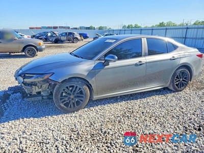 2026 TOYOTA CAMRY SE 4T1DAACK2TU276691 - główne zdjęcie licytacji z USA - miniatura