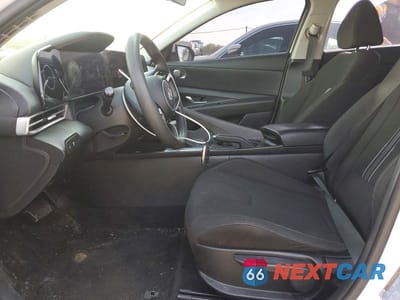 Zdjęcie 7 z 12 samochodu: 2024 HYUNDAI ELANTRA SEL VIN:KMHLM4DG7RU709025 - miniatura