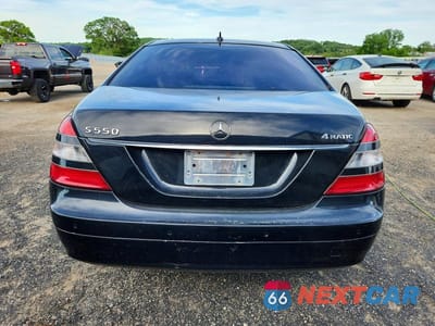 Zdjęcie 6 z 12 samochodu: 2008 MERCEDES-BENZ S 550 4MATIC VIN:WDDNG86X28A193137 - miniatura