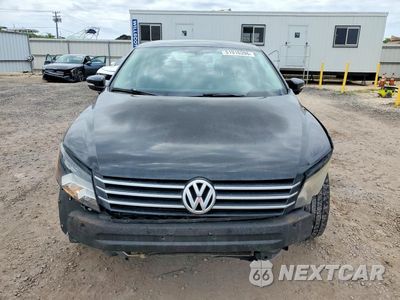 Piąte zdjęcie samochodu w środku: 2014 VOLKSWAGEN PASSAT S VIN:1VWAS7A35EC083556 - miniatura