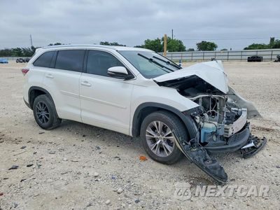 Czwarte zdjęcie samochodu z boku: 2015 TOYOTA HIGHLANDER XLE VIN:5TDKKRFH2FS049324 - miniatura