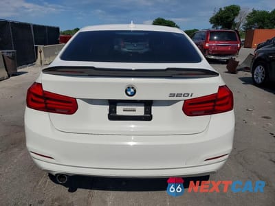Zdjęcie 6 z 12 samochodu: 2018 BMW 320 I VIN:WBA8E1G59JNU91293 - miniatura