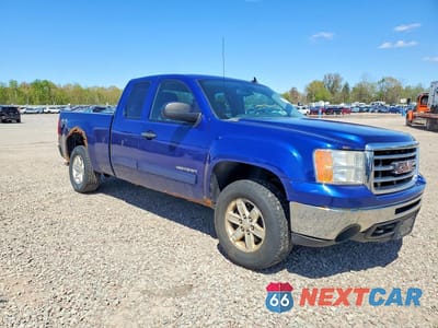 Czwarte zdjęcie samochodu z boku: 2013 GMC SIERRA K1500 SLE VIN:1GTR2VE7XDZ380521 - miniatura