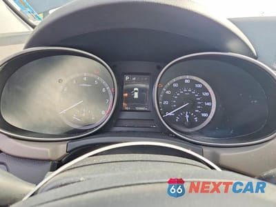 Zdjęcie 9 z 12 samochodu: 2018 HYUNDAI SANTA FE SE VIN:KM8SMDHF8JU295089 - miniatura