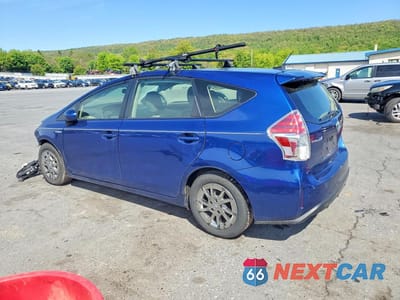 Drugie zdjęcie samochodu z przodu: 2016 TOYOTA PRIUS V THREE VIN:JTDZN3EU4GJ049745 - miniatura