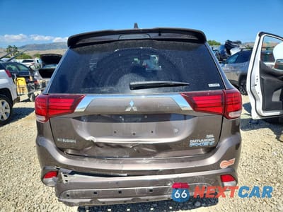 Zdjęcie 6 z 13 samochodu: 2019 MITSUBISHI OUTLANDER SEL VIN:JA4J24A54KZ050411 - miniatura