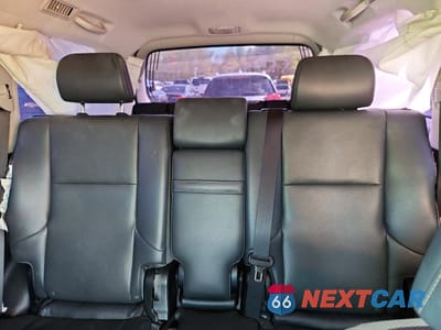 Zdjęcie 10 z 13 samochodu: 2019 LEXUS GX 460 VIN:JTJBM7FX5K5240397 - miniatura