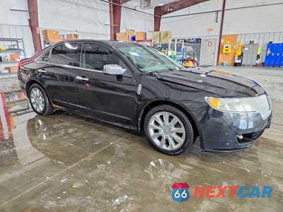 Czwarte zdjęcie samochodu z boku: 2012 LINCOLN MKZ VIN:3LNHL2JC5CR824722 - miniatura