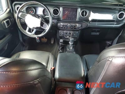 Zdjęcie 8 z 12 samochodu: 2021 JEEP WRANGLER UNLIMITED SAHARA VIN:1C4HJXEG3MW511185 - miniatura
