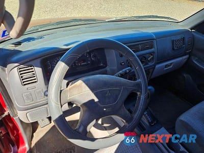 Zdjęcie 9 z 10 samochodu: 2003 MITSUBISHI MONTERO SPORT ES VIN:JA4LS21H23J017253 - miniatura