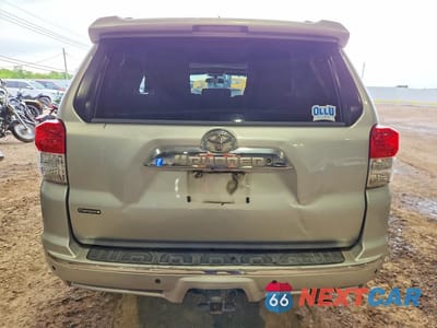 Zdjęcie 6 z 14 samochodu: 2011 TOYOTA 4RUNNER SR5 VIN:JTEZU5JR3B5029497 - miniatura