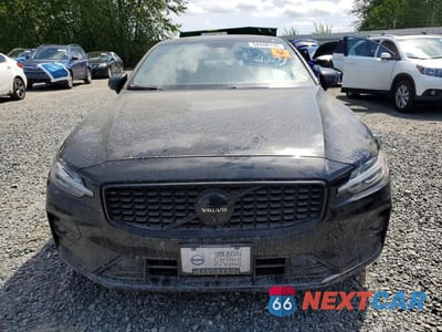 Piąte zdjęcie samochodu w środku: 2024 VOLVO S60 PLUS VIN:7JRL12THXRG310315 - miniatura