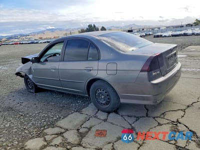 Drugie zdjęcie samochodu z przodu: 2004 HONDA CIVIC LX VIN:2HGES15584H627428 - miniatura