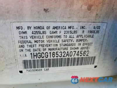 Zdjęcie 12 z 12 samochodu: 2002 HONDA ACCORD EX VIN:1HGCG16532A074562 - miniatura