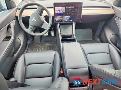 Zdjęcie 8 z 12 samochodu: 2020 TESLA MODEL Y VIN:5YJYGDEF4LF009910 - miniatura