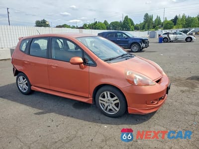 Czwarte zdjęcie samochodu z boku: 2008 HONDA FIT SPORT VIN:JHMGD38668S062143 - miniatura