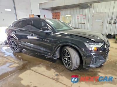Czwarte zdjęcie samochodu z boku: 2022 AUDI SQ8 PRESTIGE VIN:WA1CWBF18ND026718 - miniatura
