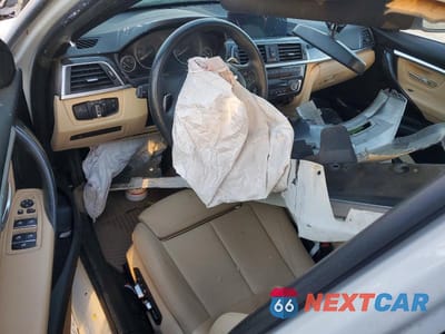 Zdjęcie 8 z 12 samochodu: 2018 BMW 330 XI VIN:WBA8D9G56JNU71827 - miniatura