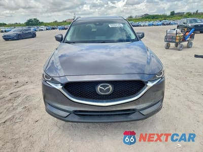 Piąte zdjęcie samochodu w środku: 2020 MAZDA CX-5 TOURING VIN:JM3KFACM7L1863038 - miniatura