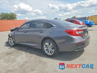 Drugie zdjęcie samochodu z przodu: 2018 HONDA ACCORD LX VIN:1HGCV1F13JA258160 - miniatura