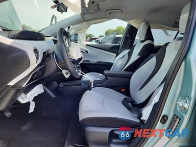 Zdjęcie 7 z 12 samochodu: 2016 TOYOTA PRIUS TWO ECO VIN:JTDKARFU7G3007038 - miniatura