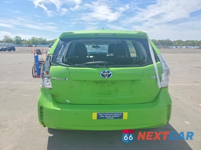 Zdjęcie 6 z 12 samochodu: 2013 TOYOTA PRIUS V VIN:JTDZN3EU4D3213737 - miniatura