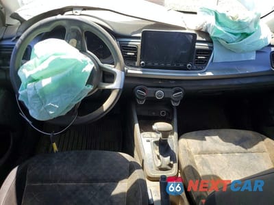 Zdjęcie 8 z 12 samochodu: 2023 KIA RIO LX VIN:3KPA24AD0PE618251 - miniatura