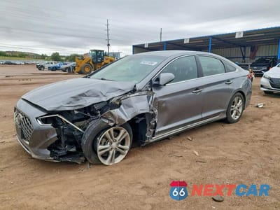2018 HYUNDAI SONATA SPORT 5NPE34AF9JH690178 - główne zdjęcie licytacji z USA - miniatura