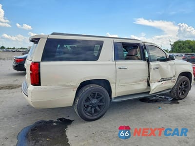 Trzecie zdjęcie samochodu z tyłu: 2015 CHEVROLET SUBURBAN C1500 LT VIN:1GNSCJKCXFR726988 - miniatura