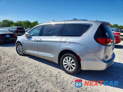 Drugie zdjęcie samochodu z przodu: 2018 CHRYSLER PACIFICA TOURING L VIN:2C4RC1BG2JR119061 - miniatura