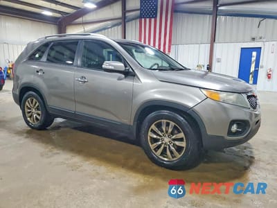 Czwarte zdjęcie samochodu z boku: 2011 KIA SORENTO EX VIN:5XYKUDA28BG059038 - miniatura
