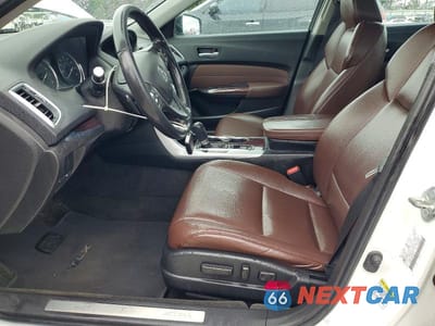 Zdjęcie 7 z 12 samochodu: 2016 ACURA TLX VIN:19UUB1F35GA008331 - miniatura