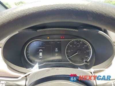 Zdjęcie 9 z 12 samochodu: 2020 NISSAN VERSA SV VIN:3N1CN8EVXLL808867 - miniatura