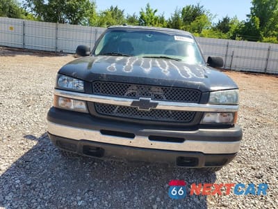 Piąte zdjęcie samochodu w środku: 2005 CHEVROLET SILVERADO K1500 VIN:2GCEK13T251274887 - miniatura