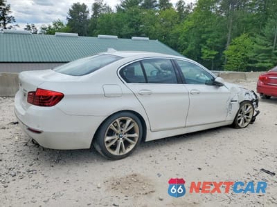 Trzecie zdjęcie samochodu z tyłu: 2016 BMW 535 XI VIN:WBA5B3C52GG254736 - miniatura