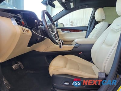 Zdjęcie 7 z 12 samochodu: 2018 CADILLAC XT5 LUXURY VIN:1GYKNDRS4JZ176661 - miniatura