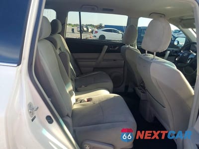 Zdjęcie 10 z 12 samochodu: 2013 TOYOTA HIGHLANDER PLUS VIN:5TDZA3EH3DS039625 - miniatura