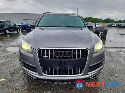 Piąte zdjęcie samochodu w środku: 2013 AUDI Q7 PRESTIGE VIN:WA1VMAFE3DD013112 - miniatura