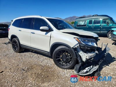 Czwarte zdjęcie samochodu z boku: 2019 HONDA PILOT ELITE VIN:5FNYF6H0XKB049493 - miniatura