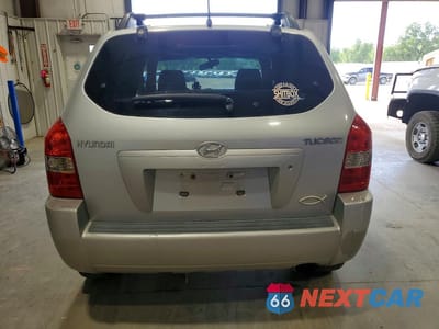 Zdjęcie 6 z 13 samochodu: 2006 HYUNDAI TUCSON GL VIN:KM8JM12B96U289292 - miniatura