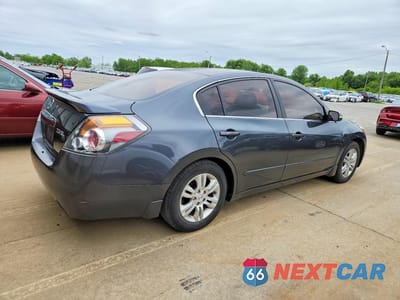 Trzecie zdjęcie samochodu z tyłu: 2011 NISSAN ALTIMA 2.5 VIN:1N4AL2AP5BN502582 - miniatura